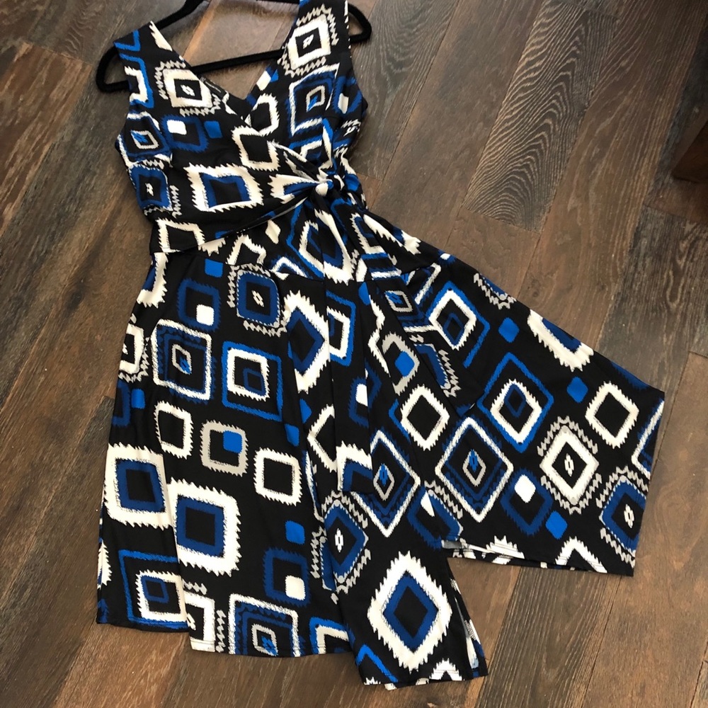 M” INC blue black dress washable